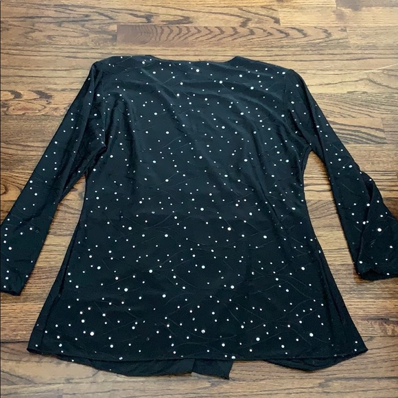 Women’s dressy top - Picture 7 of 10